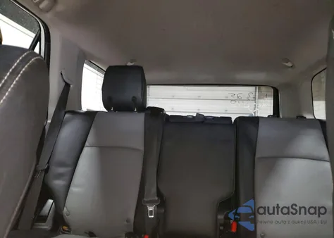 2019 Toyota 4Runner Sr5/Sr5 Premium z USA, uszkodzony, nr VIN JTEBU5JR0K5678370